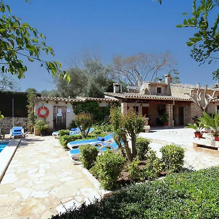 Charmante Martorell Mit Pool Feriehus