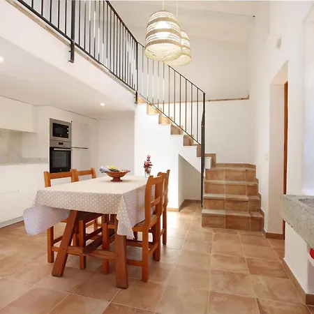 Feriehus Charmante Martorell Mit Pool *